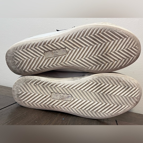 Steve Madden Wedge Distressed Star Sneakers Size 36 Women’s size 5.5 - Picture 8 of 8